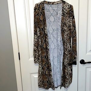 Open Front Long Printed Cardigan Sweater.